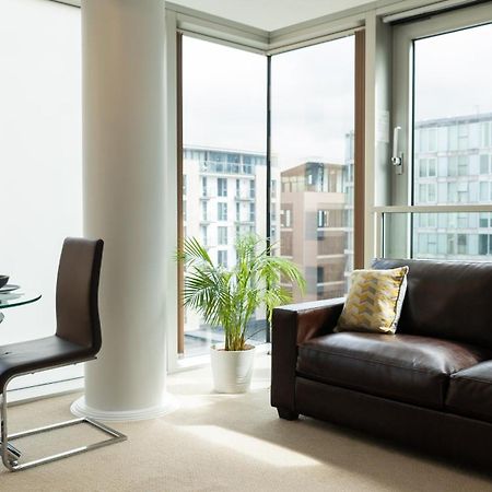 City Stay Apartments - Hub Milton Keynes Eksteriør billede