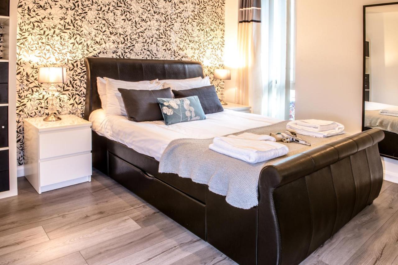 City Stay Apartments - Hub Milton Keynes Eksteriør billede